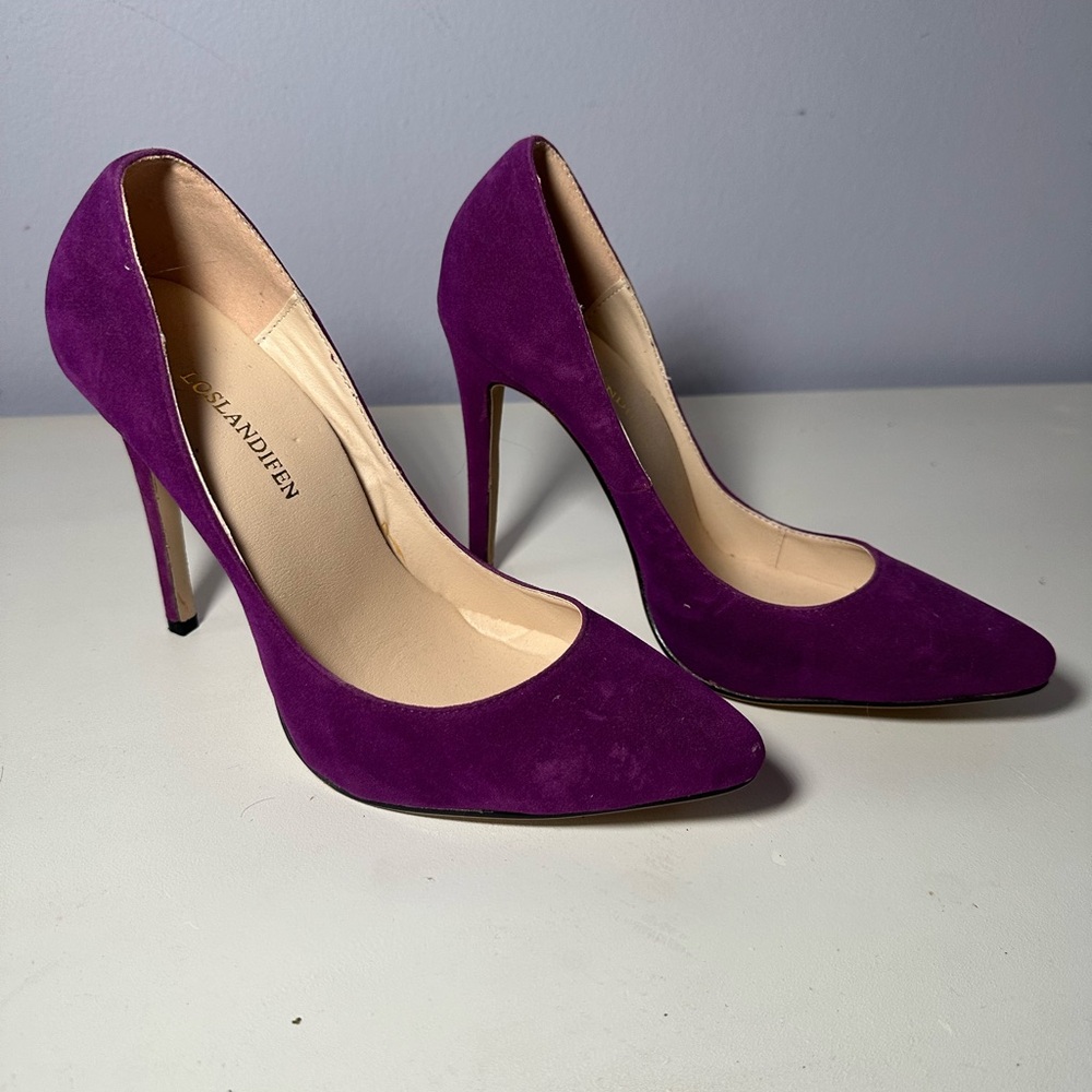 Vibrant Purple High Heels with Classic Pump Style and Soft Suede Texture